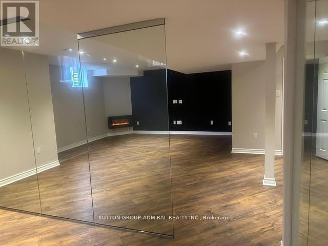 Single Family House for Sale in BASEMENT   WILLIAM BOWES BOULEVARD Vaughan (Patterson) 