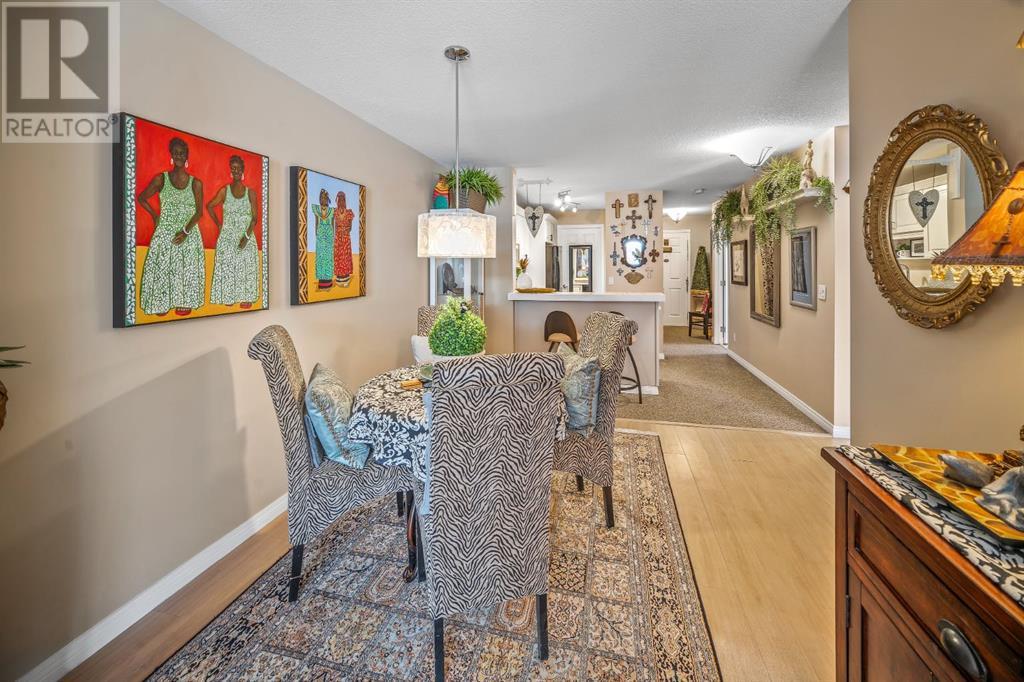 Single Family House for Sale in    Avenue SW Windsor Park Calgary 