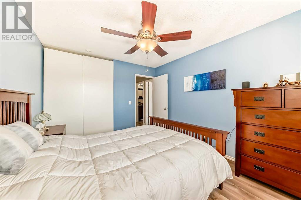 21 Falchurch Road NE, Calgary, Alberta