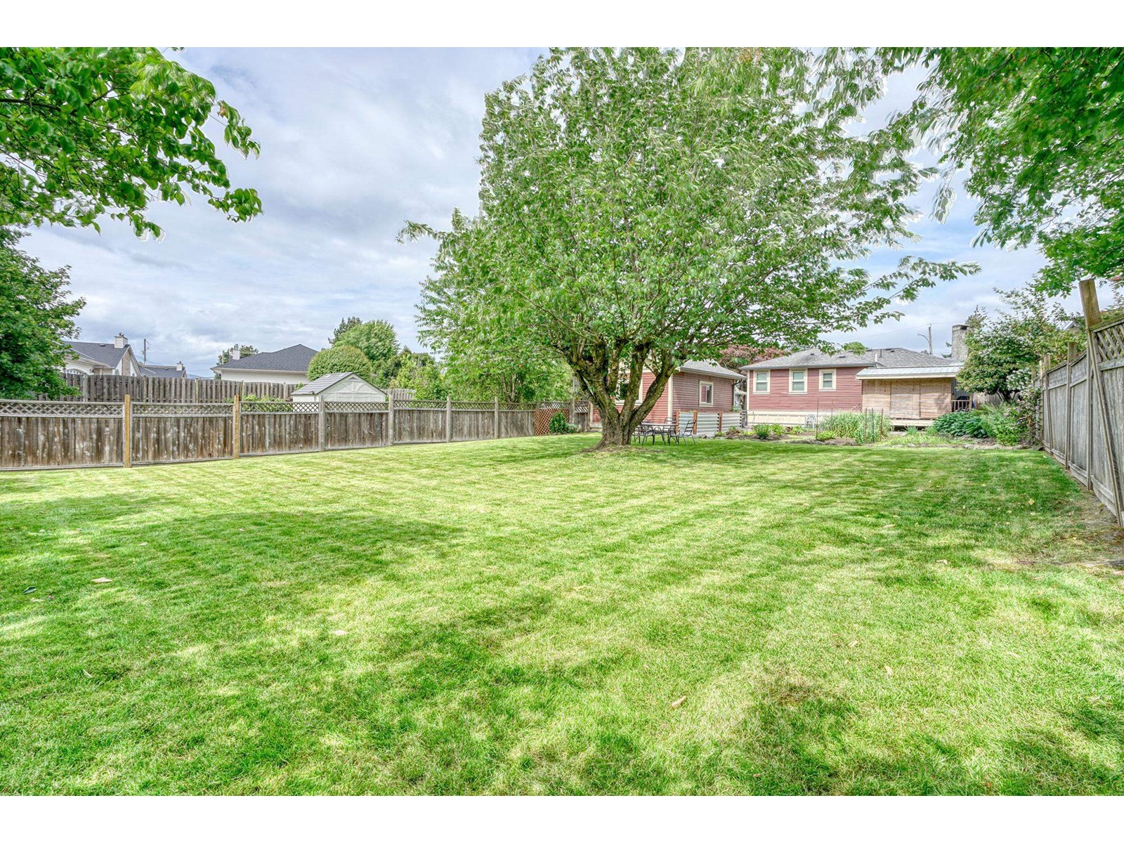Photo 7 of 9613 Hazel Street Chilliwack Proper East, Chilliwack BC