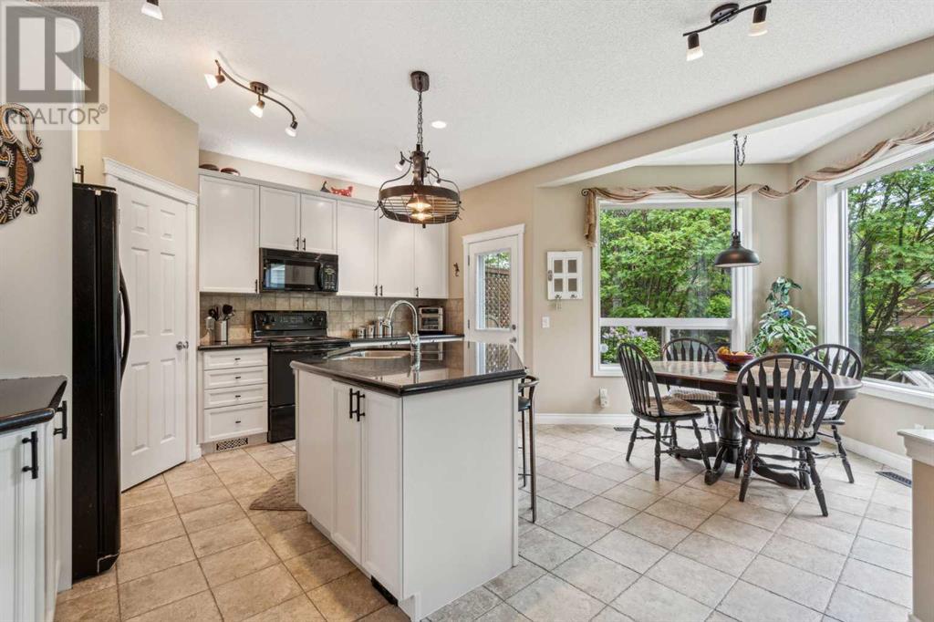 Single Family House for Sale in  Discovery Ridge Way SW Discovery Ridge Calgary 