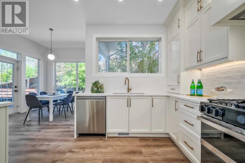 91 Springbluff Boulevard SW, Calgary, Alberta