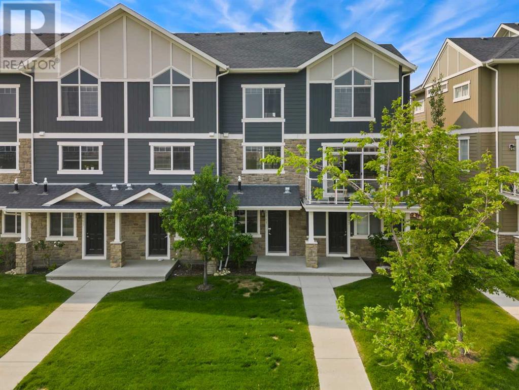 Single Family House for Sale in  Symons Valley Parkway NW Evanston Calgary 