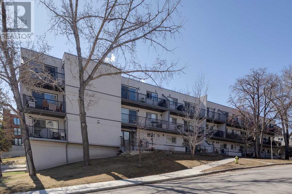Single Family House for Sale in    Avenue NE Crescent Heights Calgary 