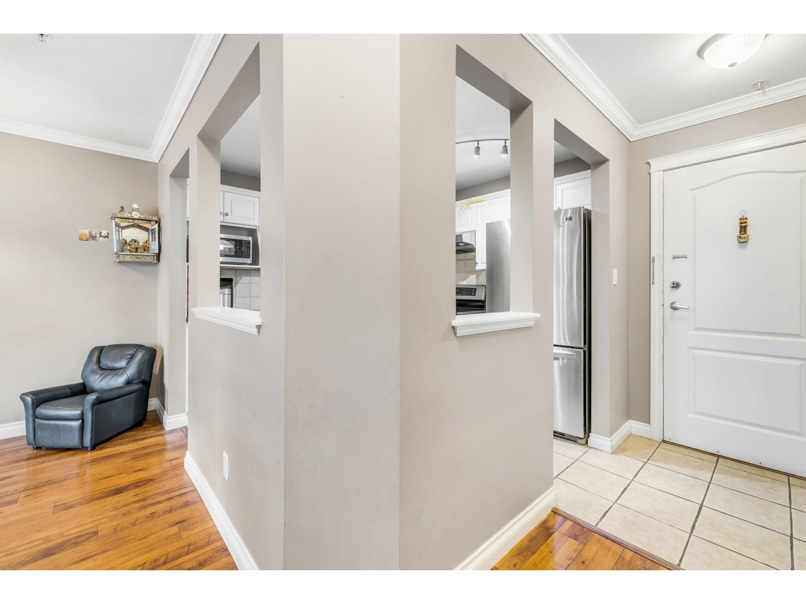 Photo 7 of 415 32085 George Ferguson Way, Abbotsford BC