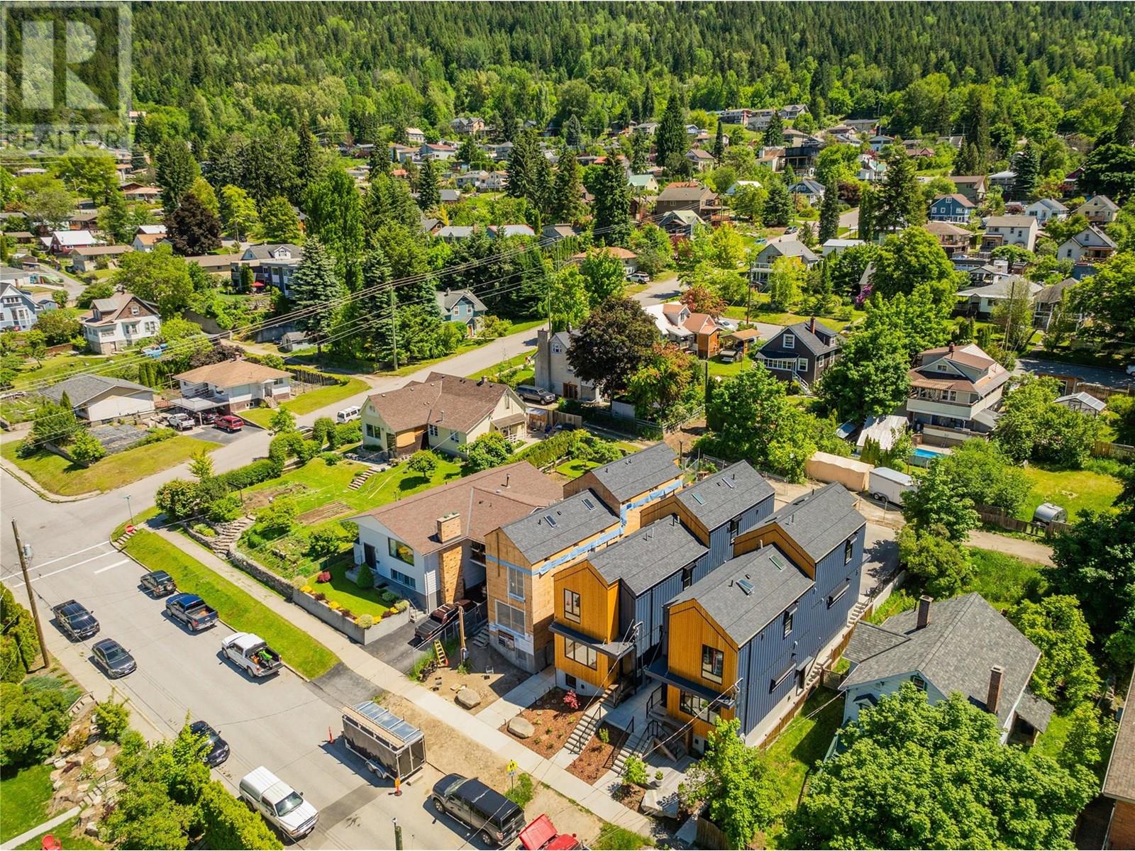 Photo 42 of 518 Robson Street Unit A, Nelson BC
