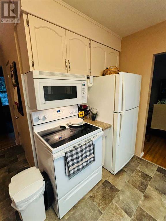 68 Butler Crescent NW, Calgary, Alberta