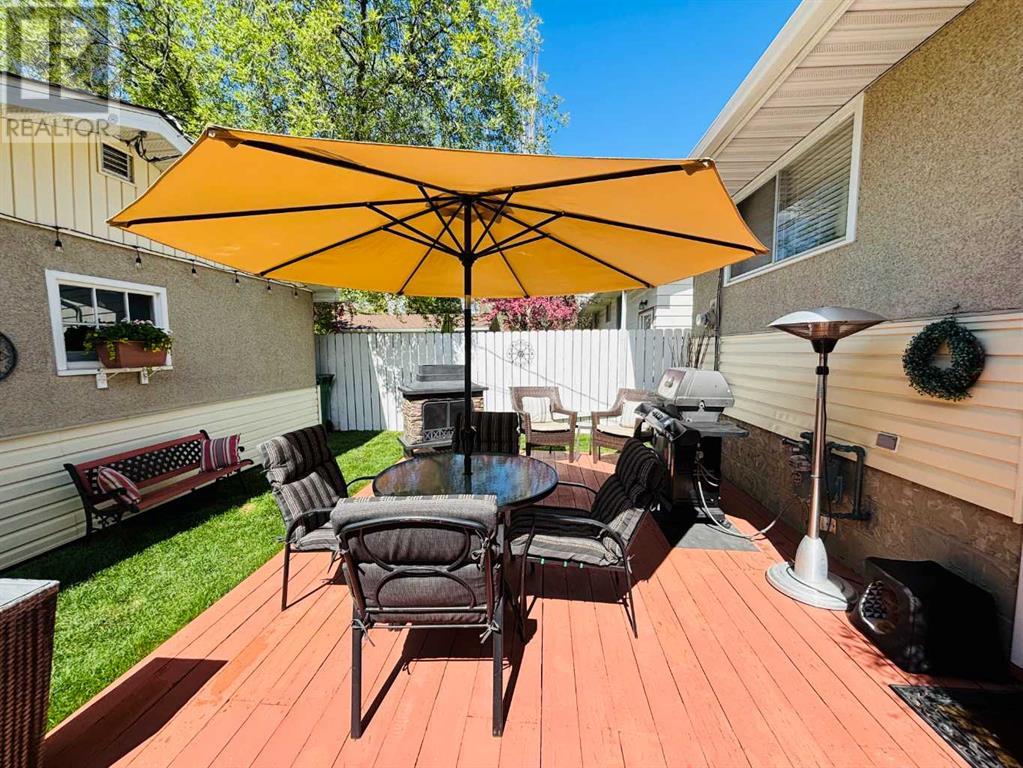 Single Family House Bungalow for Sale in  Butler Crescent NW Brentwood Calgary 