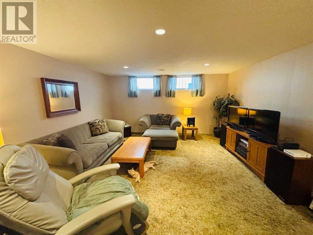 Single Family House Bungalow for Sale in  Butler Crescent NW Brentwood Calgary 