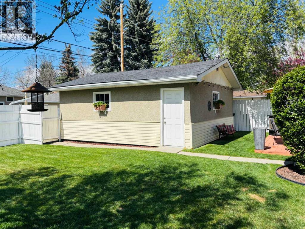 Single Family House Bungalow for Sale in  Butler Crescent NW Brentwood Calgary 