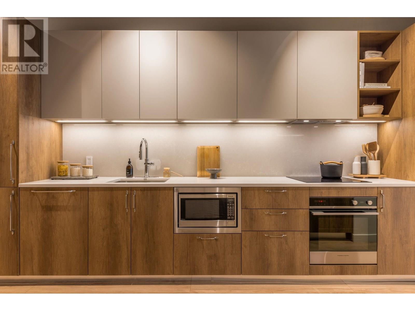 312 133 W 49TH AVENUE, Vancouver real estate listing R3015492
