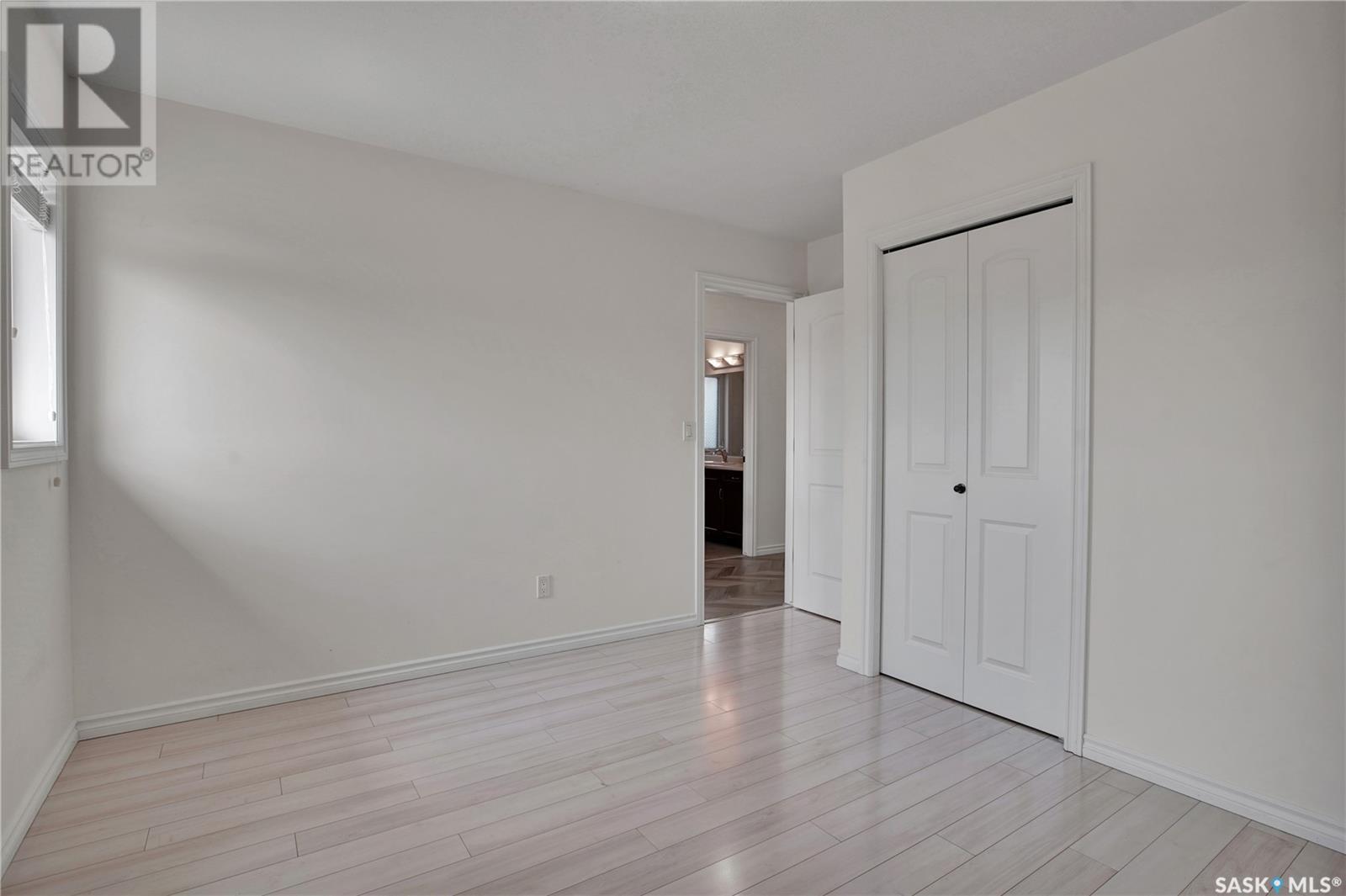 Photo 34 of 627 Rempel Crescent, Saskatoon SK