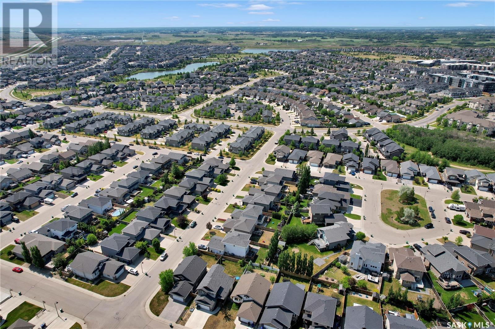 Photo 26 of 627 Rempel Crescent, Saskatoon SK