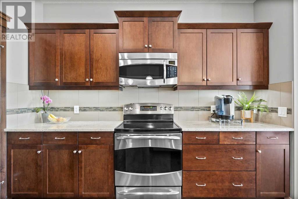 Single Family House for Sale in  Evanspark Circle NW Evanston Calgary 