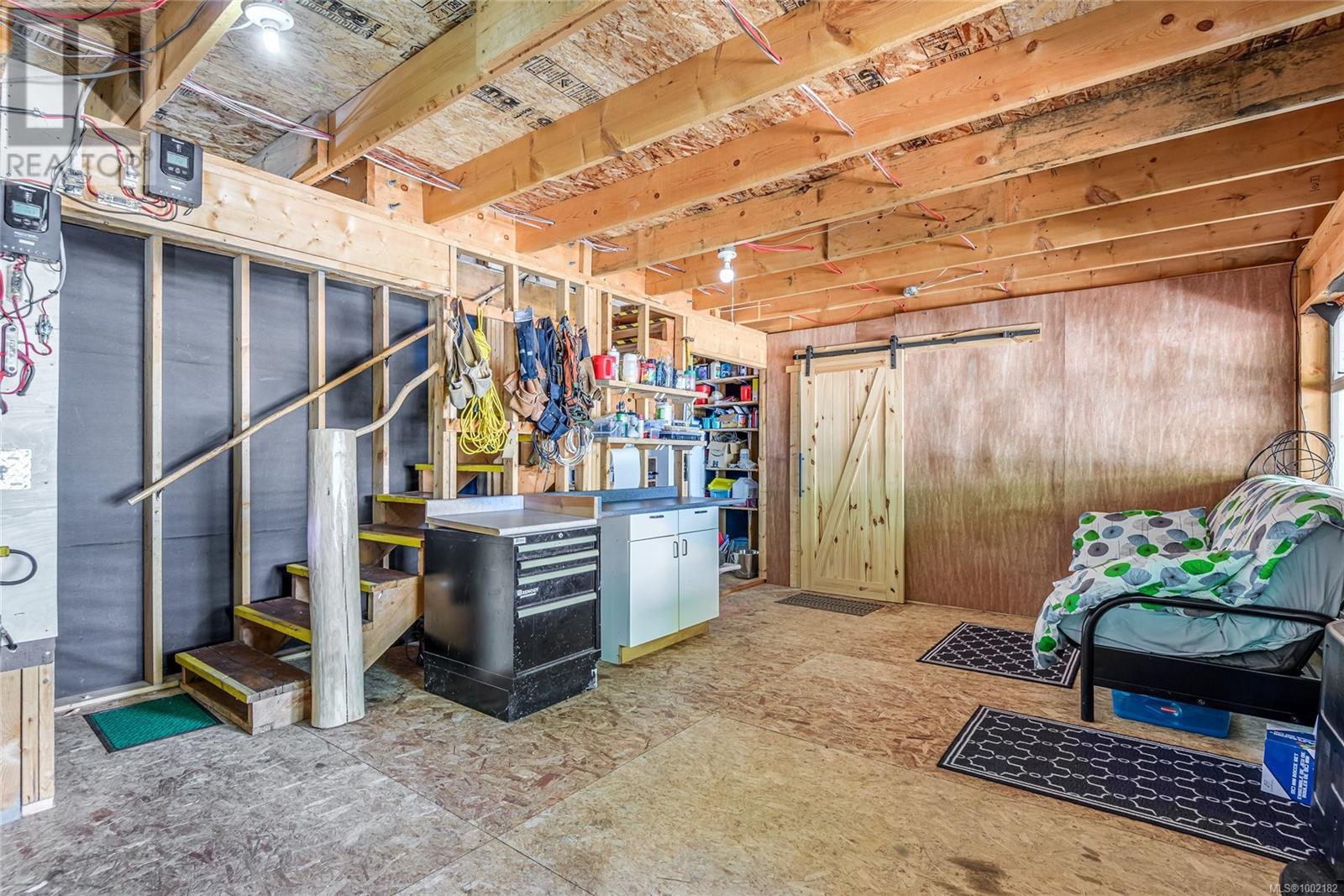 41072 Gold River Hwy, Campbell River