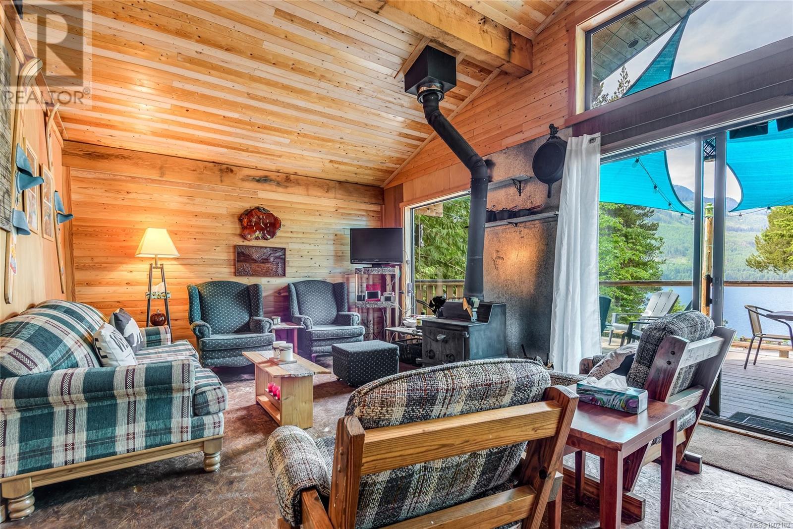41072 Gold River Hwy, Campbell River