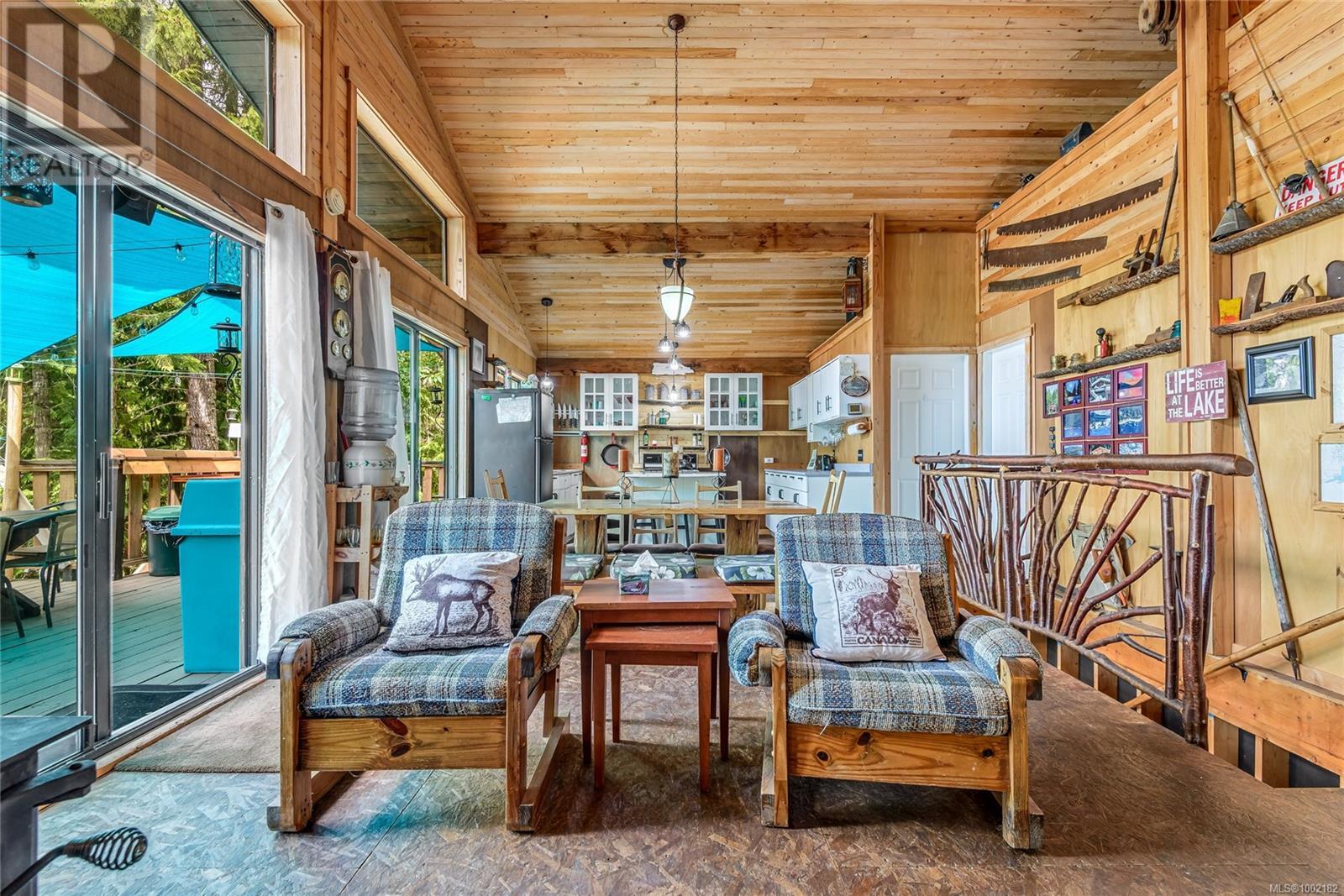 41072 Gold River Hwy, Campbell River