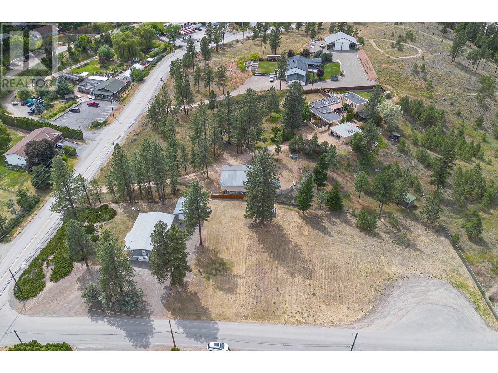 Photo 3 of 1225 Eliza Road, Kamloops BC