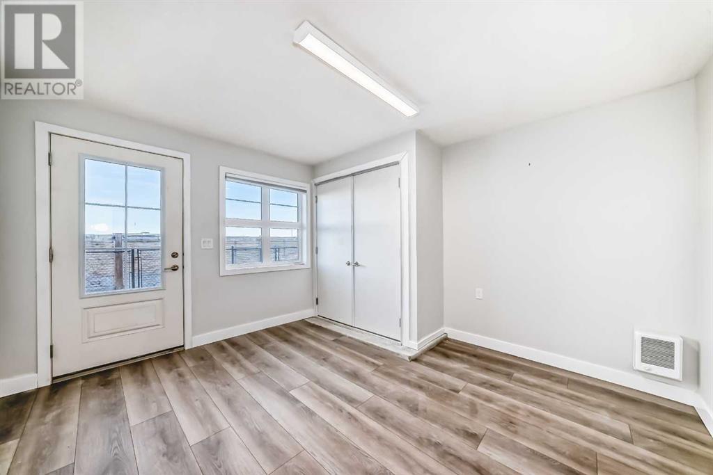 153 Les Jardins Park SE, Calgary, Alberta
