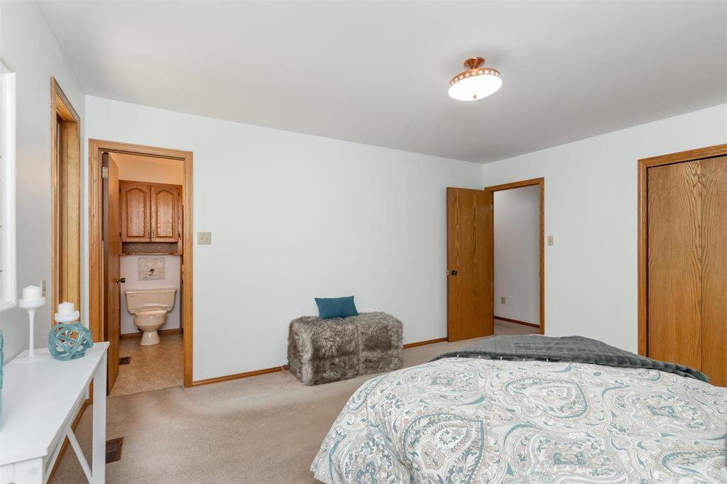 Photo 19 of 46 Wallingford Crescent, Winnipeg MB