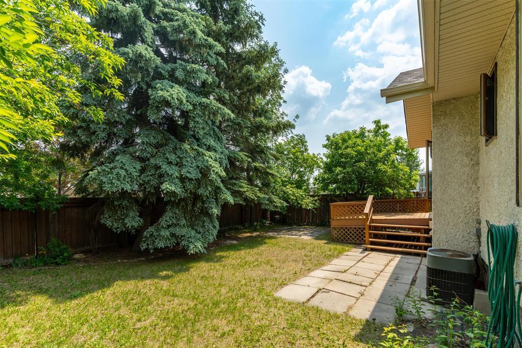 Photo 34 of 46 Wallingford Crescent, Winnipeg MB