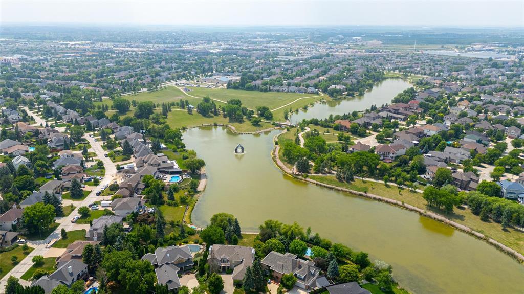 Photo 41 of 46 Wallingford Crescent, Winnipeg MB