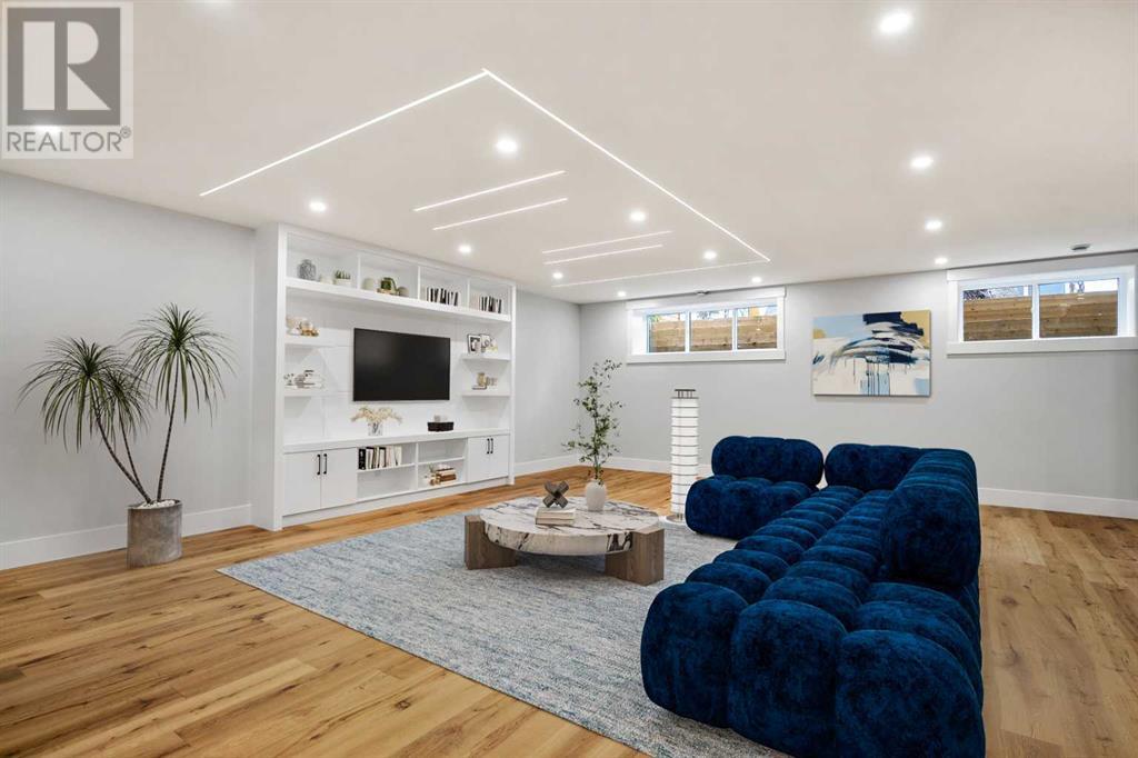 Single Family House Bungalow for Sale in   Avenue NW Capitol Hill Calgary 