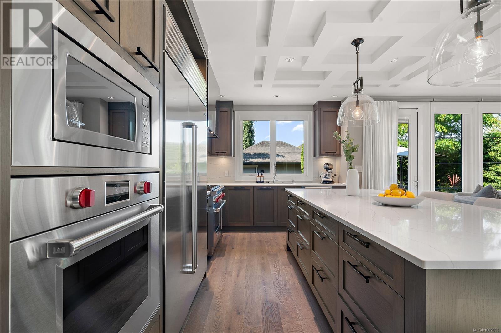 Photo 12 of 2685 Burdick Ave, Oak Bay BC