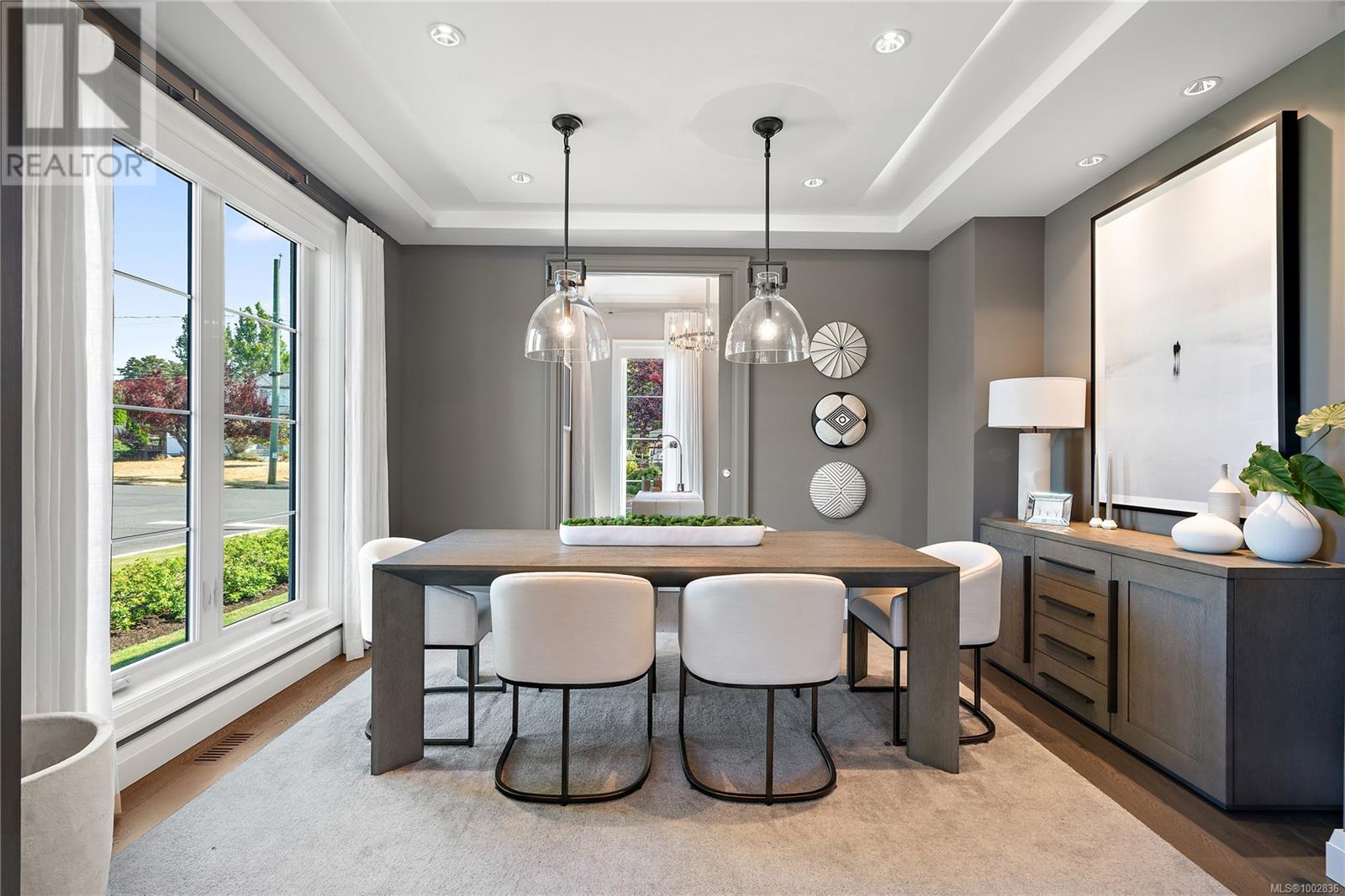 Photo 6 of 2685 Burdick Ave, Oak Bay BC