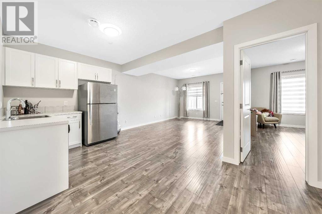 Single Family House for Sale in  Lucas Crescent NW Livingston Calgary 