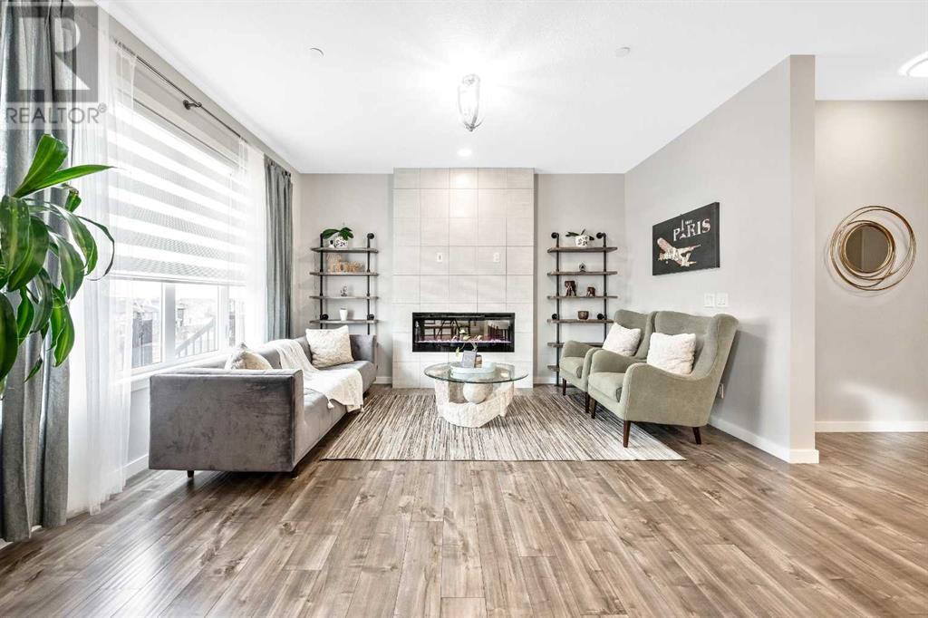 Single Family House for Sale in  Lucas Crescent NW Livingston Calgary 
