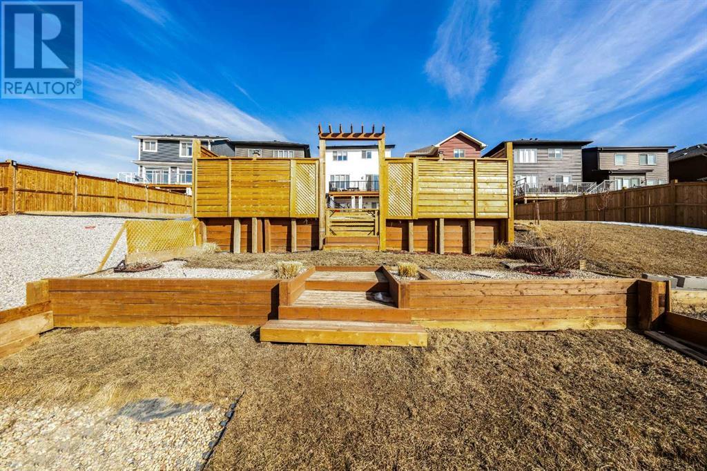 Single Family House for Sale in  Lucas Crescent NW Livingston Calgary 