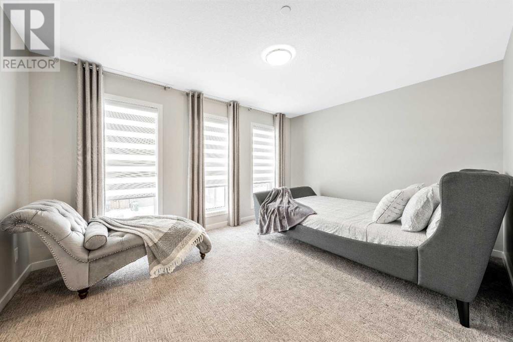 Single Family House for Sale in  Lucas Crescent NW Livingston Calgary 