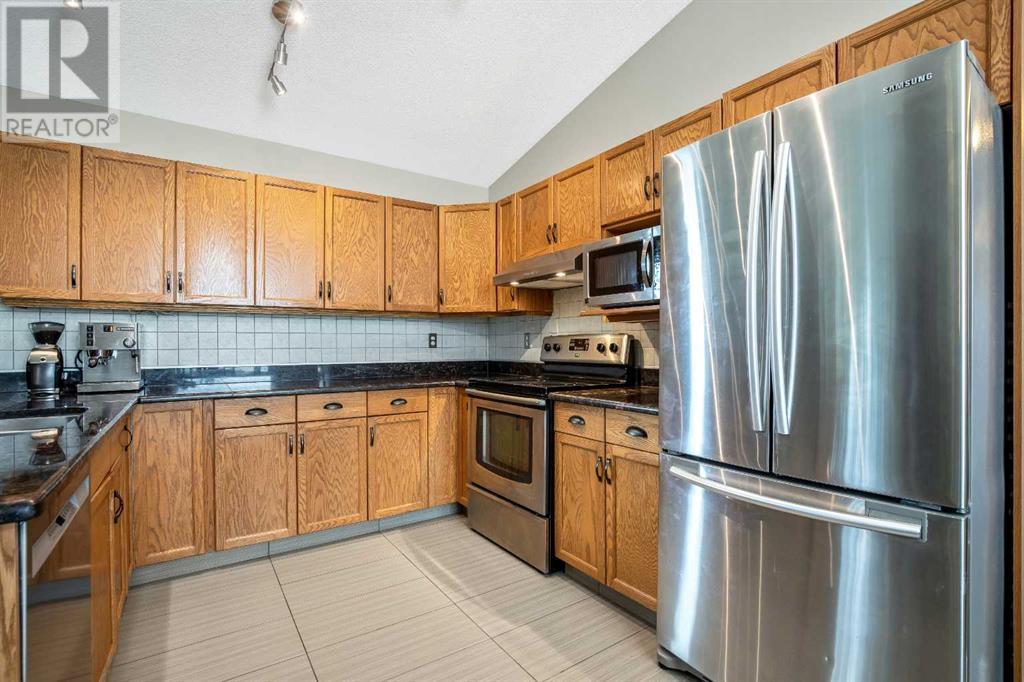 101 Arbour Wood Mews NW, Calgary, Alberta