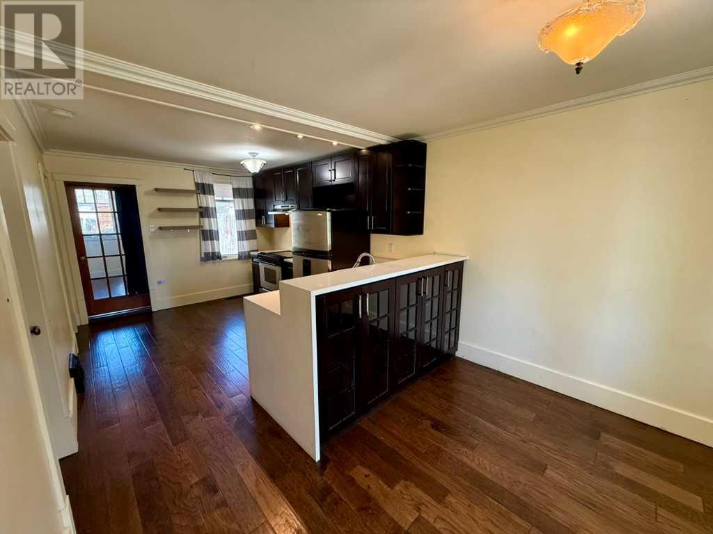 Single Family House Bungalow for Sale in   Avenue NW Mount Pleasant Calgary 
