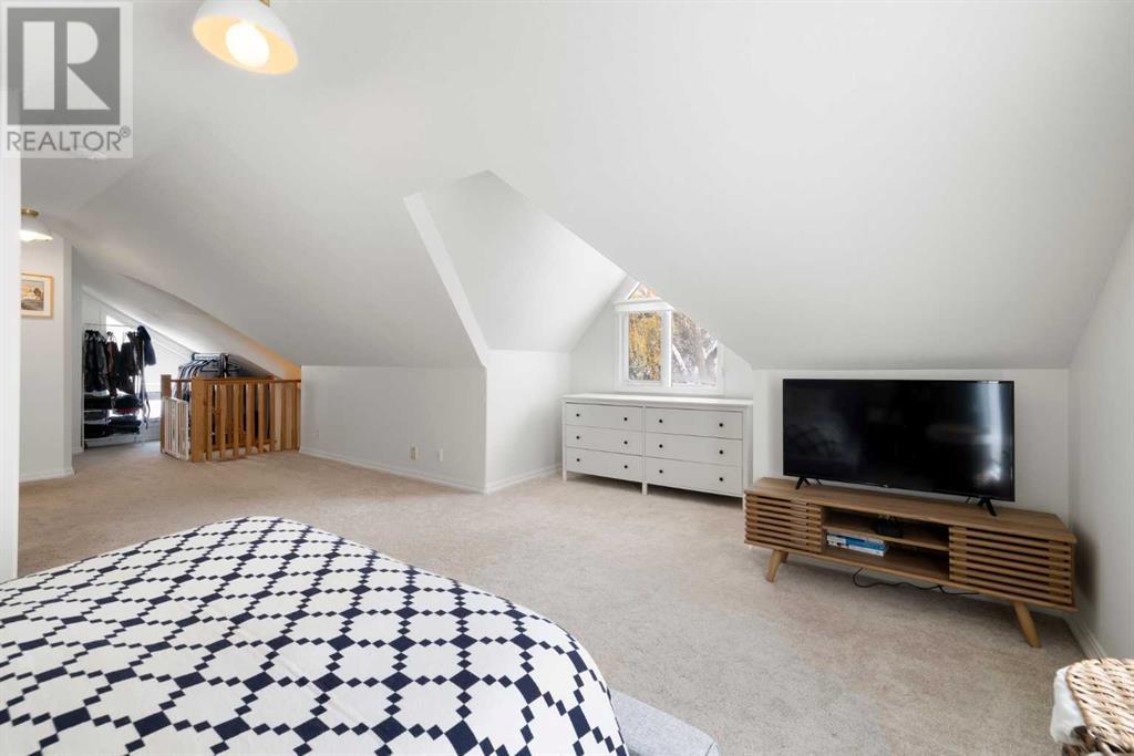Single Family House for Sale in  Alfege Street SW Upper Mount Royal Calgary 