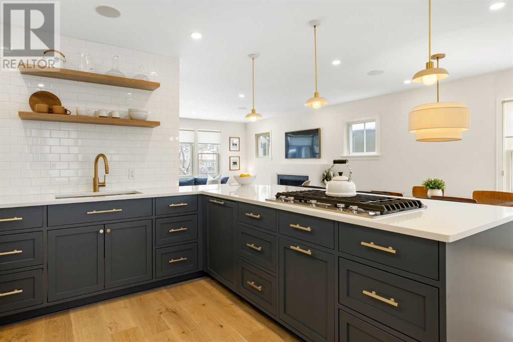 Single Family House for Sale in  Alfege Street SW Upper Mount Royal Calgary 