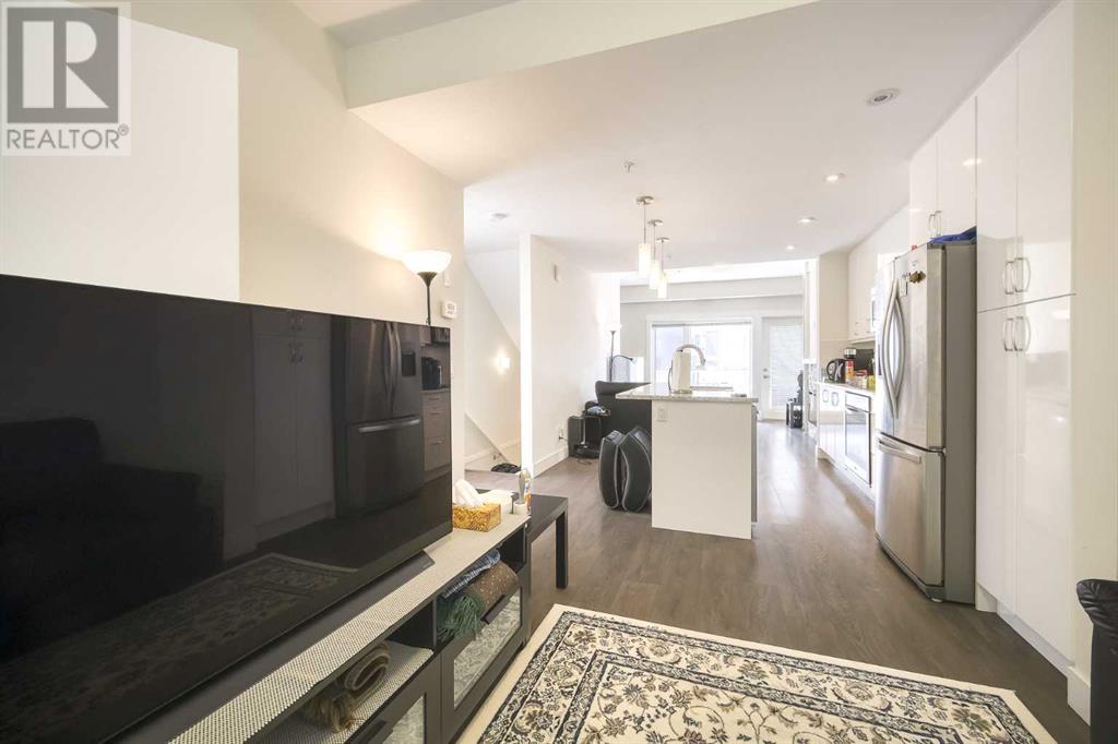 Single Family House for Sale in   Brentwood Common NW Brentwood Calgary 