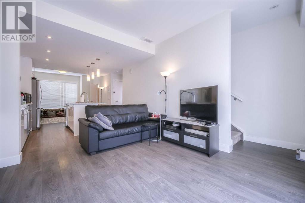 Single Family House for Sale in   Brentwood Common NW Brentwood Calgary 