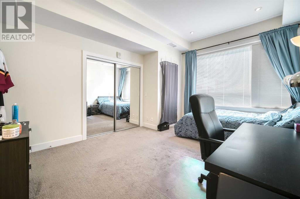 Single Family House for Sale in   Brentwood Common NW Brentwood Calgary 
