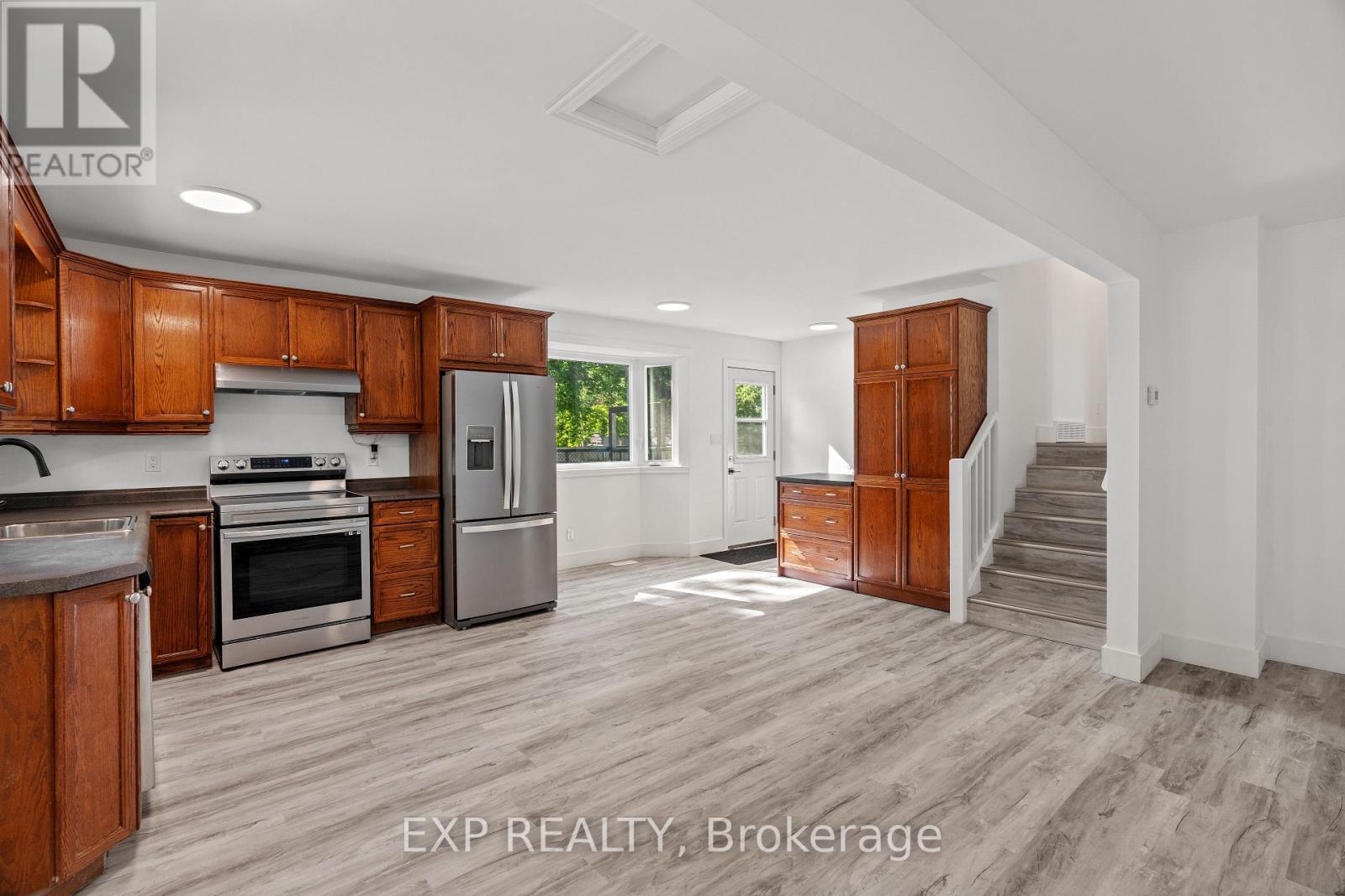 Single Family House for Sale in  WILLIAM E STREET North Middlesex (Parkhill) 