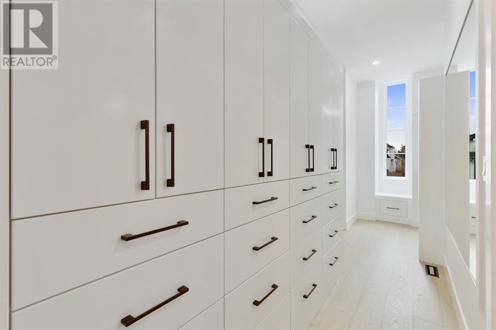 Single Family House for Sale in   Street NW Capitol Hill Calgary 
