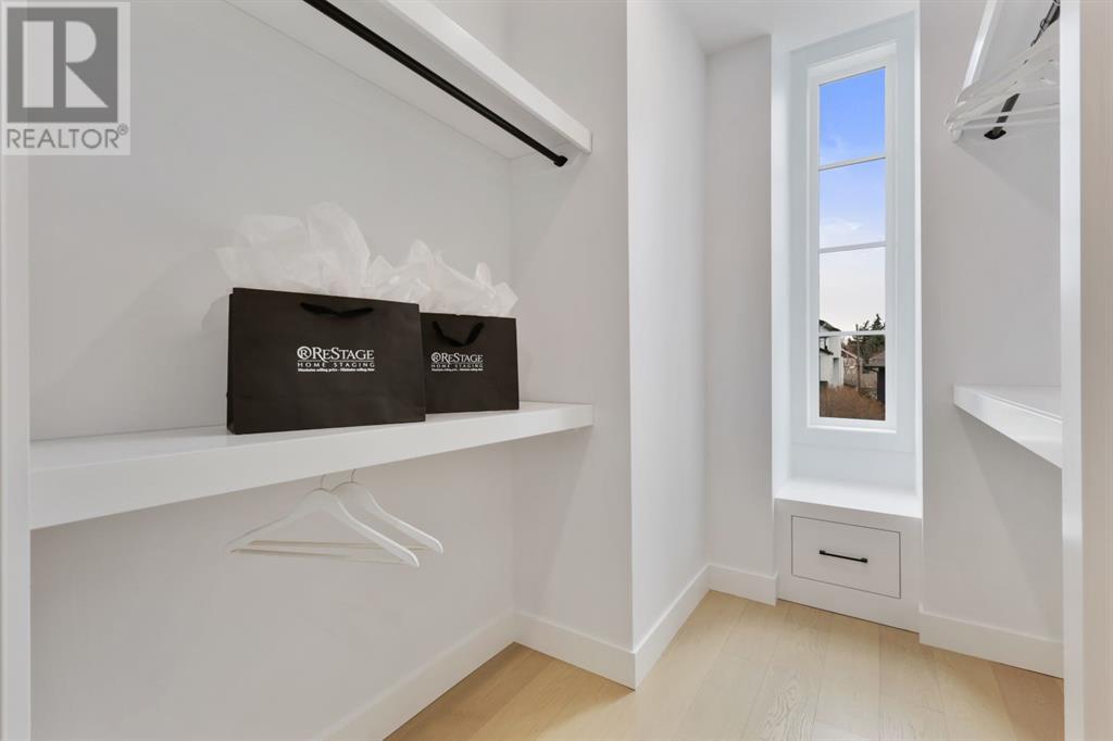 Single Family House for Sale in   Street NW Capitol Hill Calgary 