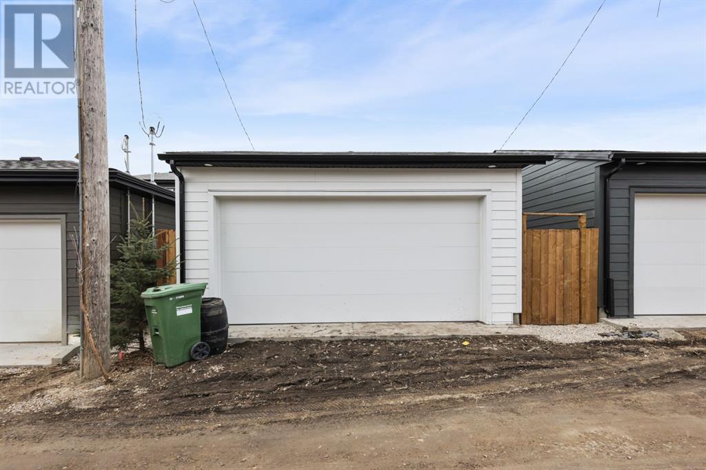 Single Family House for Sale in   Street NW Capitol Hill Calgary 