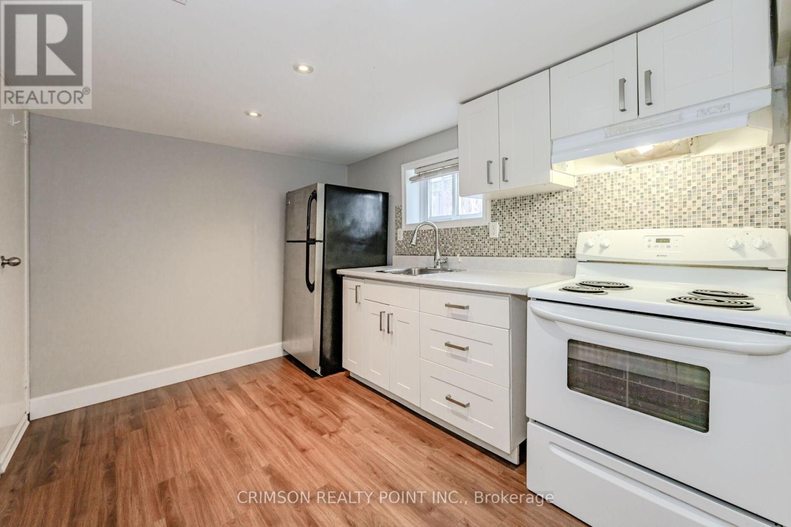 Photo 21 of 42 East 11 Th Street, Hamilton ON