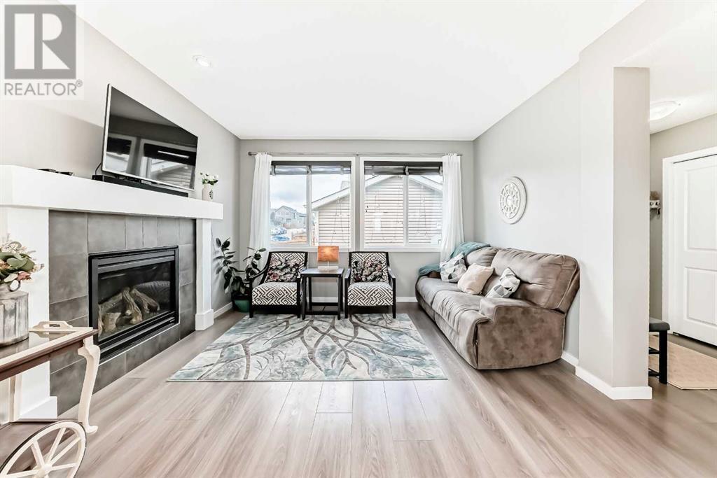 Single Family House for Sale in  Evanston Drive NW Evanston Calgary 