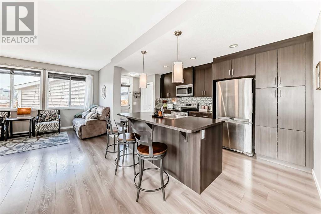 Single Family House for Sale in  Evanston Drive NW Evanston Calgary 