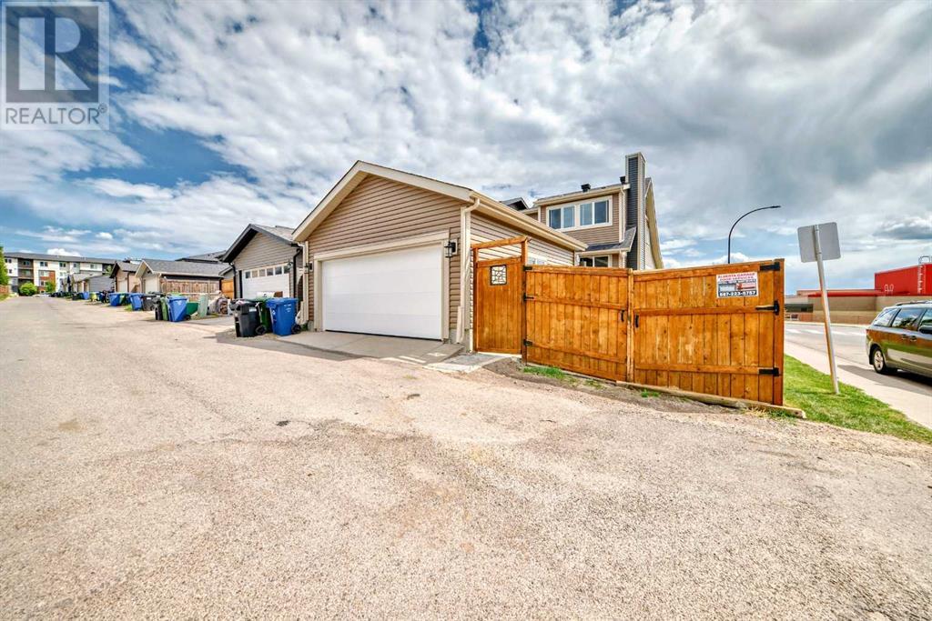 Single Family House for Sale in  Evanston Drive NW Evanston Calgary 