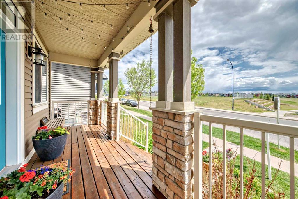 Single Family House for Sale in  Evanston Drive NW Evanston Calgary 