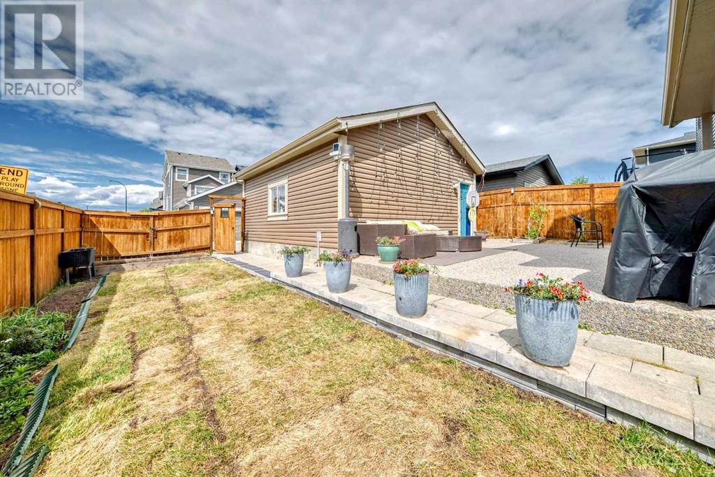Single Family House for Sale in  Evanston Drive NW Evanston Calgary 